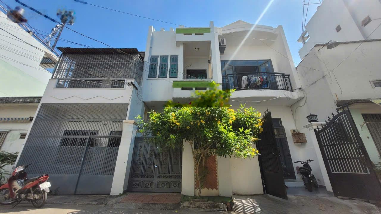 Nhà 2 mặt hẻm 6m đường Gò Dầu gần Tân Sơn Nhì - 4x16m - Đúc 1 lầu, sạch sẽ, kiên cố. Giá 7.86 Tỷ TL