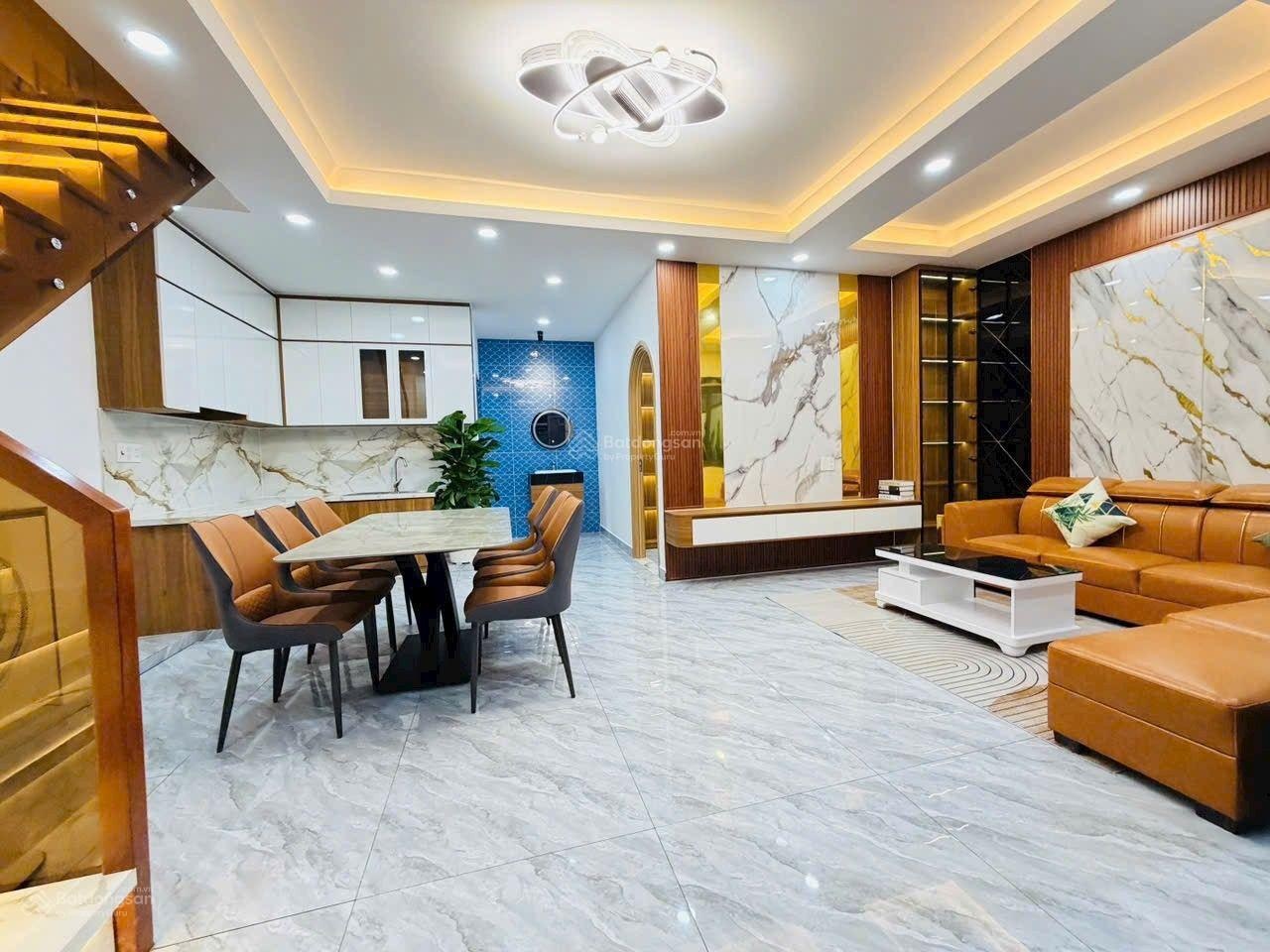 Bán nhà TX 22.. Thạnh Xuân. Dt 7 x10. Giá 5 tỷ 650