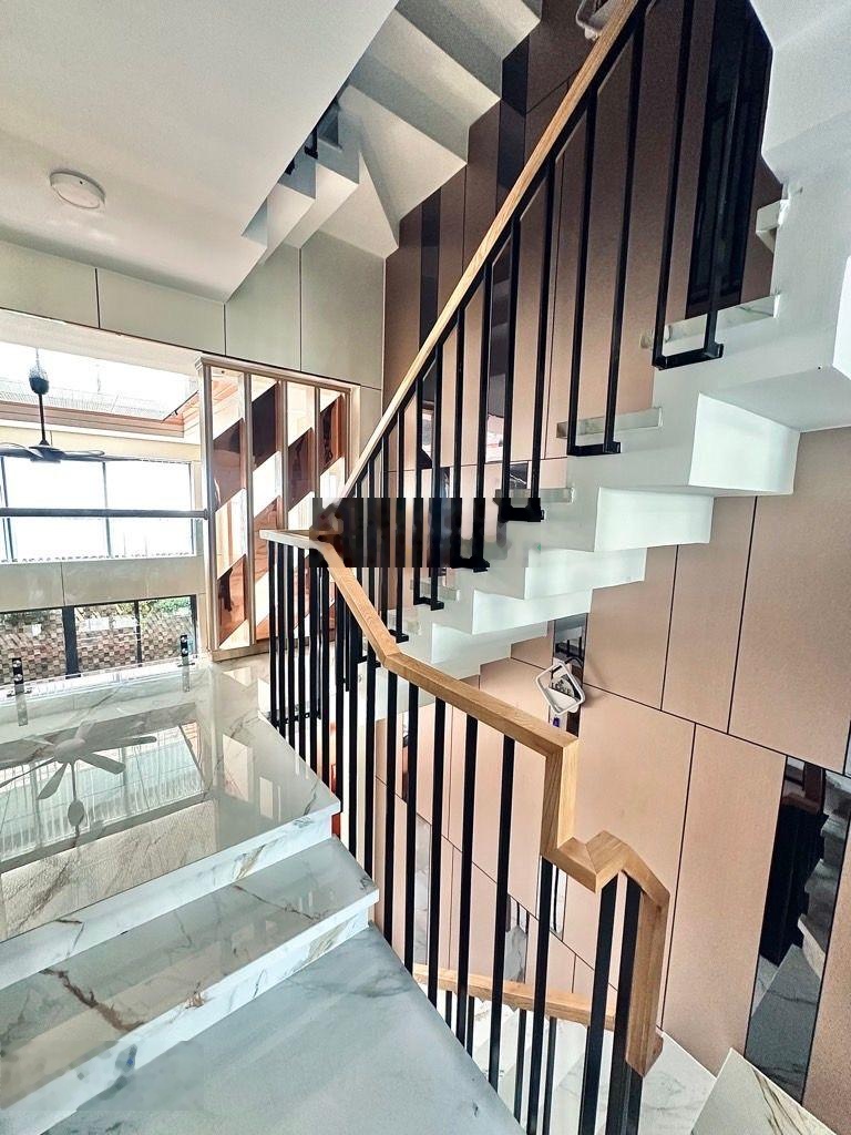 Bán Nhà 5 Tầng Huỳnh Văn Nghệ, Gò Vấp 70m , ngang 4.5m, Thang Máy Hẻm Ô Tô 12.65 Tỷ còn TL