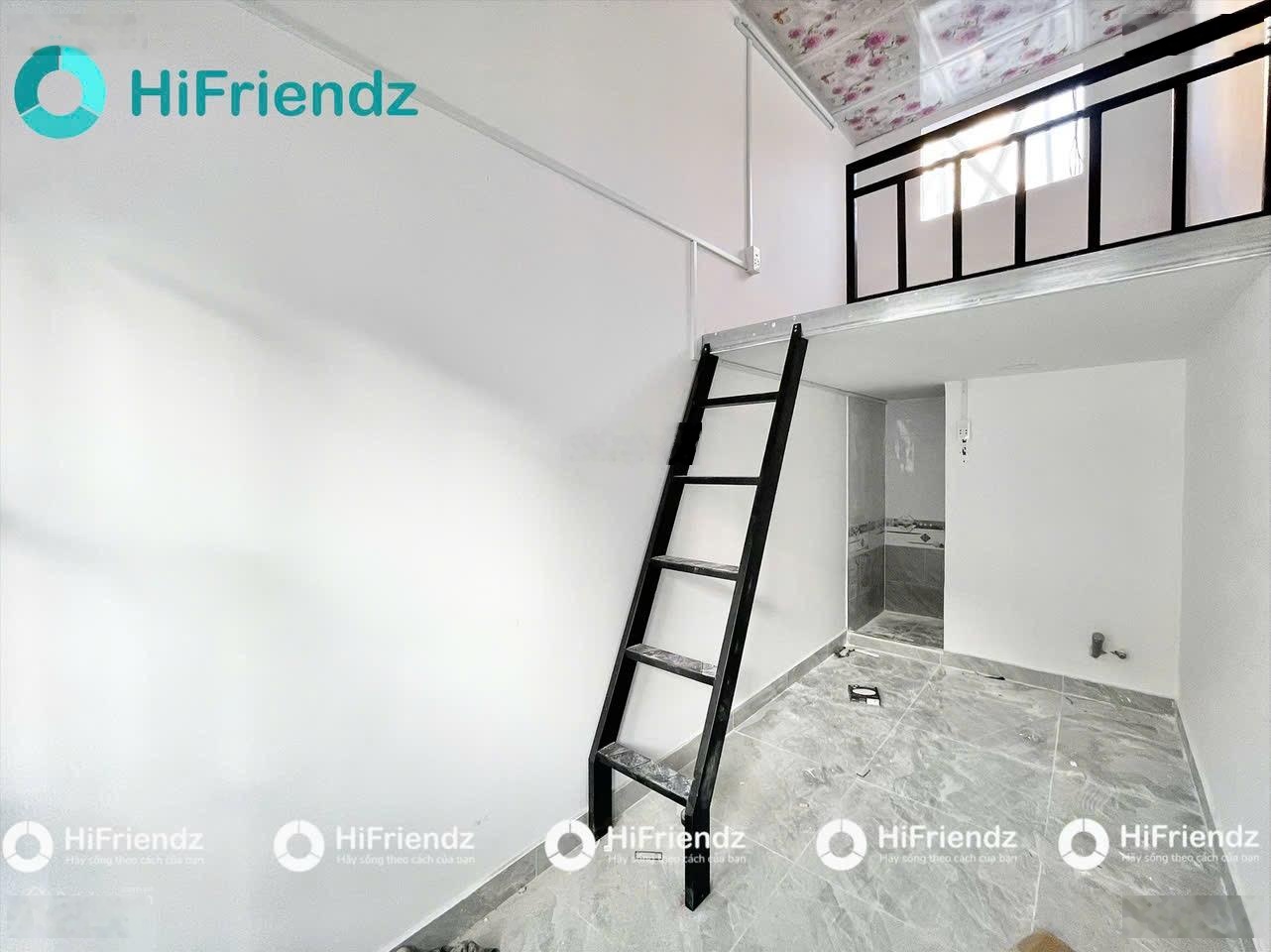 Khai trương phòng gác ban công mới xây ngay khu sân bay - Gần công viên Hoàng Văn Thụ