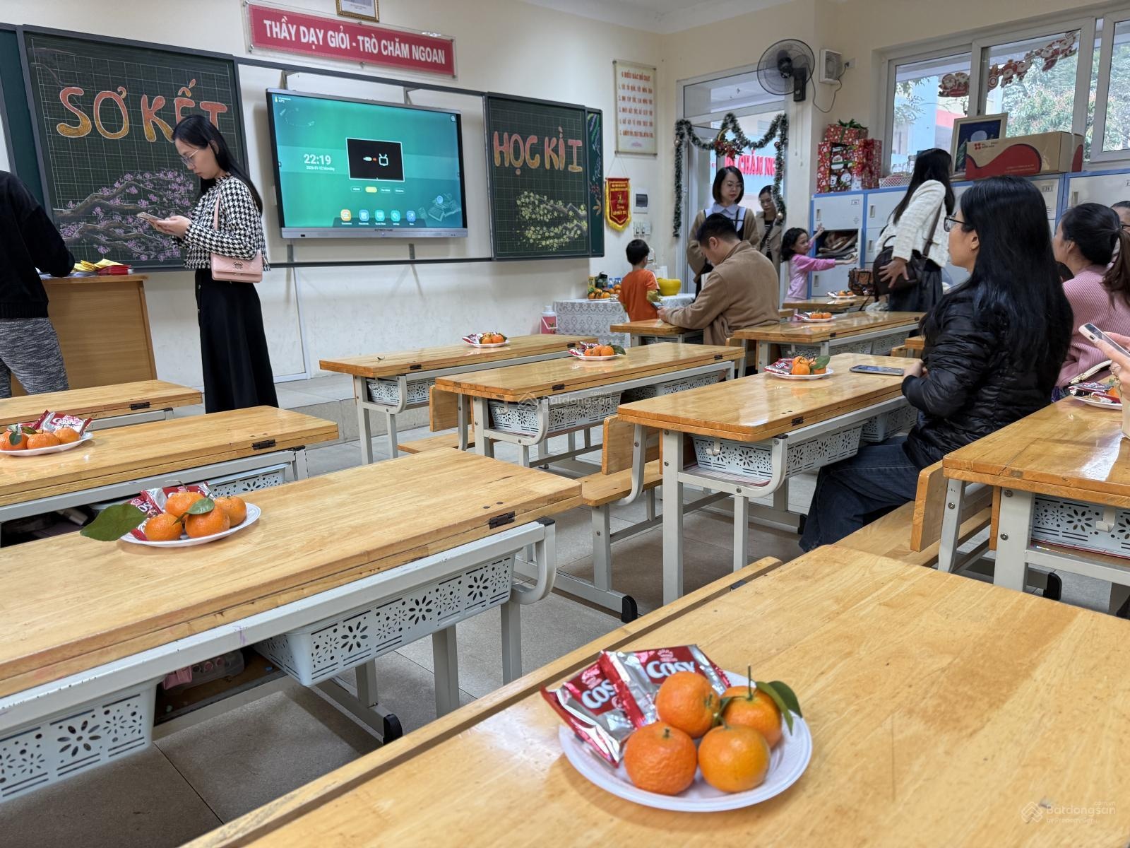 Bán gấp Nhà riêng 30m2,350 triệu/m2 tại Đội Cấn, Ba Đình, Hà Nội giá tốt