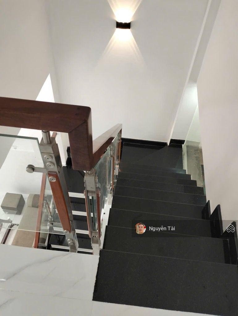 Hot, bán gấp nhà riêng Mã Lò, BTân, 56m2, 2 tầng mới đẹp, hẻm xe hơi 5m, chỉ nhỉnh 4 tỷ