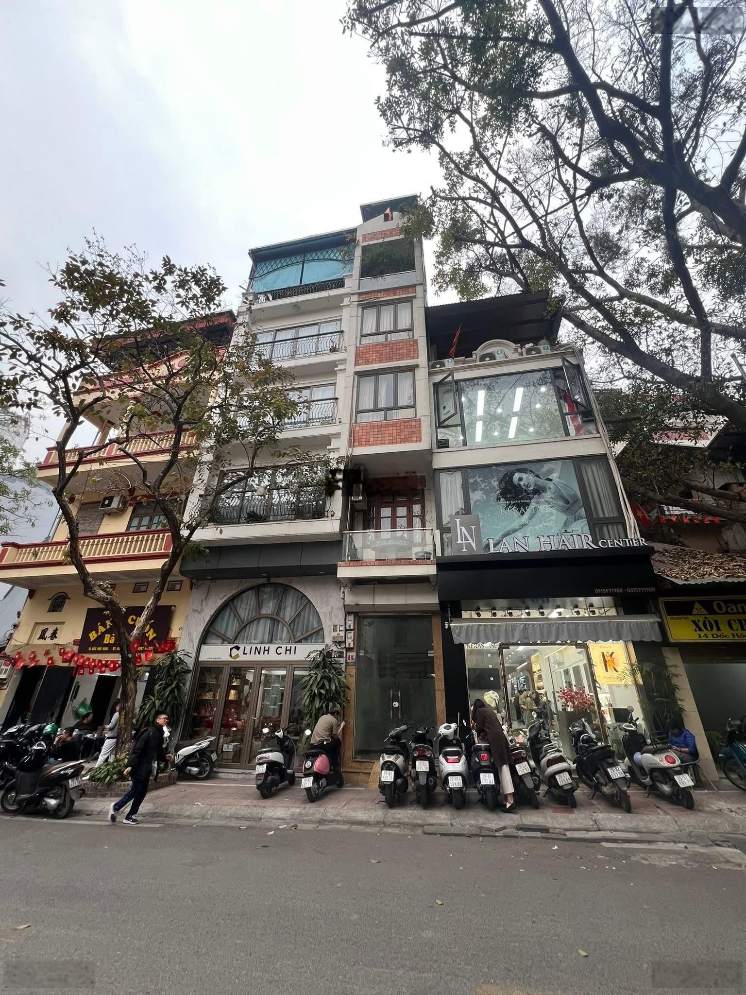 Bán nhà mặt phố Cửa Bắc, Ba Đình 44m 6 tầng MT 4.6m 30.5 tỷ