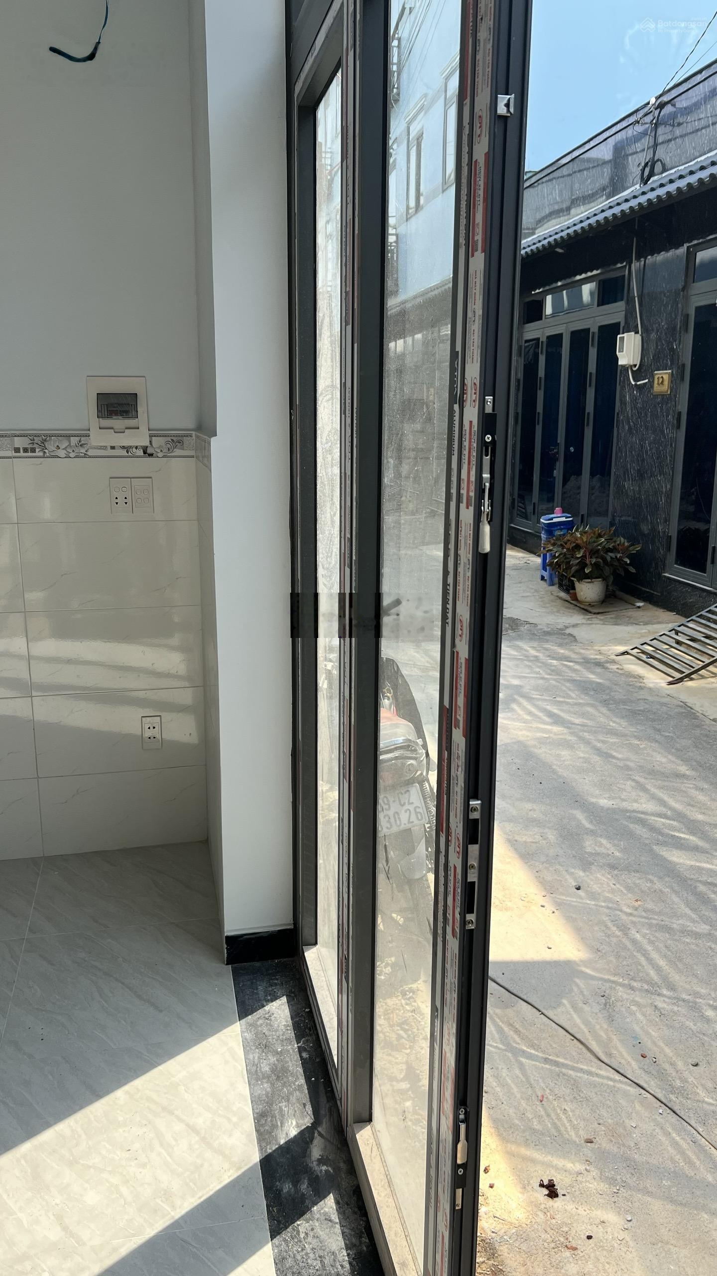 Nhà hẻm xe hơi đường Vườn Lài, Q12, giá 1.5 tỷ