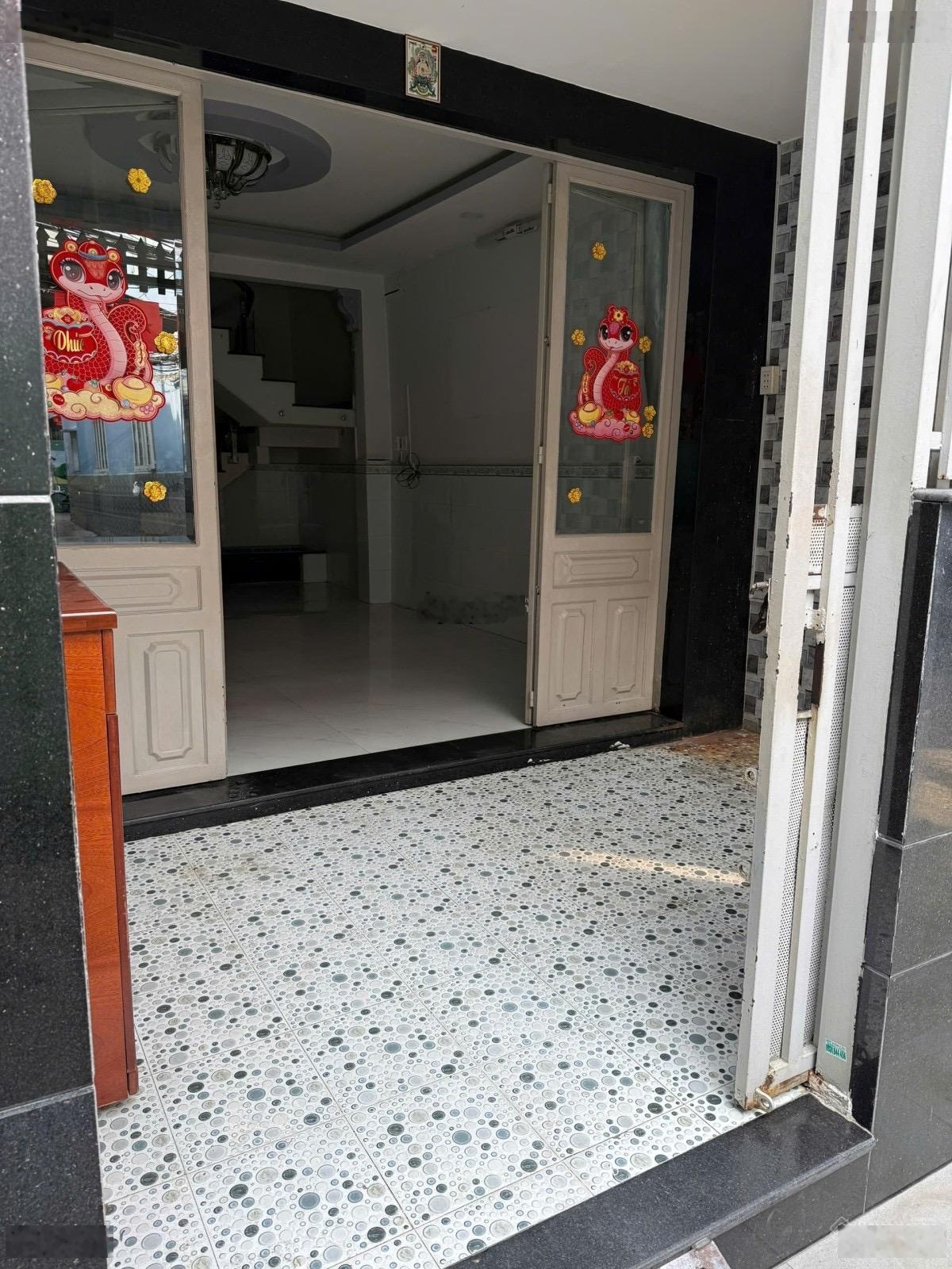 Căn góc dương bá trạc, quận 8 54m2 (4.1x13) - ko lg, qh - qua q.1 chỉ 2 phút - giá chỉ 6.4 tỷ tl