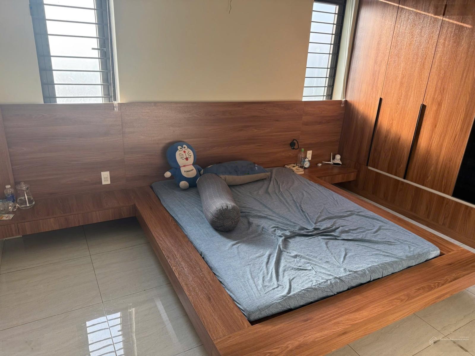 Bán Nhà xây ở kiên cố 4,5m x14m.Đúc 4 Tấm khu đồng bộ đường 12m có vỉa hè ,Lê Thị Riêng,Thới An.Q12