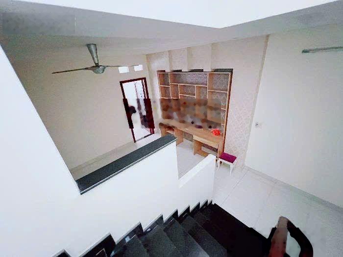 Bán nhà 3tầng -147m2(4.9x31)- ngay mặt tiền nguyễn duy trinh -gần vòng xoay phú hữu q9 - giá 13.5tỷ