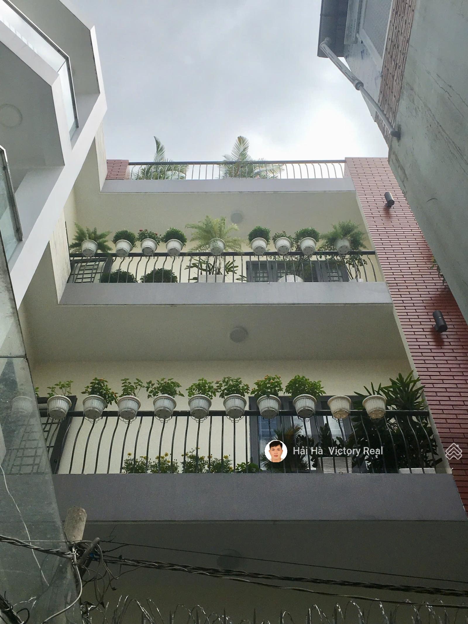 Bán nhà đẹp 4 tầng, mới xây 2020 thiết kế hiện đại _ DT 6.3 x 12m - đường Núi Thành - gần khu Etown