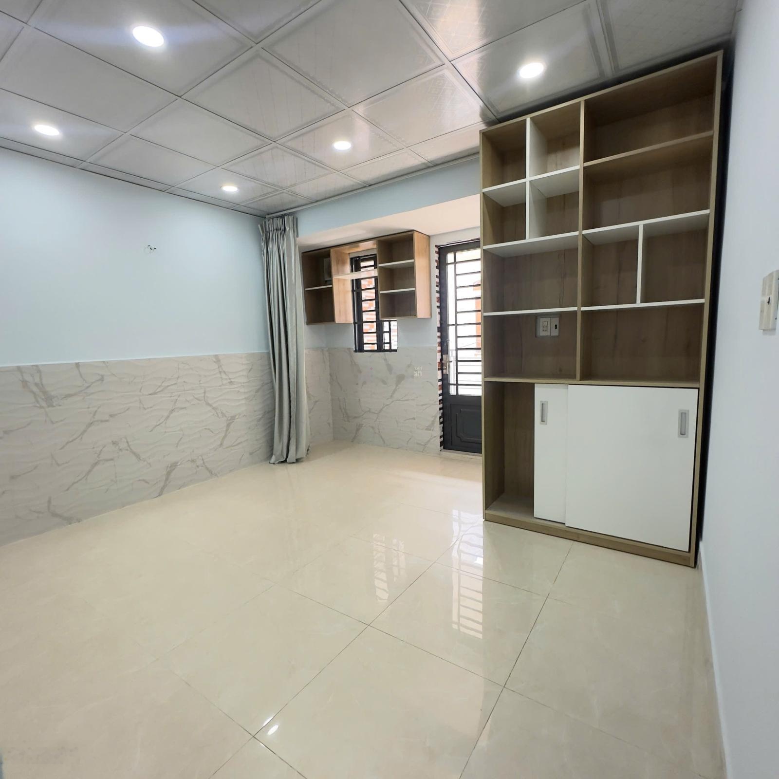 Nhà 2 sẹc Phạm Thị Nghĩ 52m Xây 1 Lầu - 3 Phòng ngủ Giá 2.28 tỷ