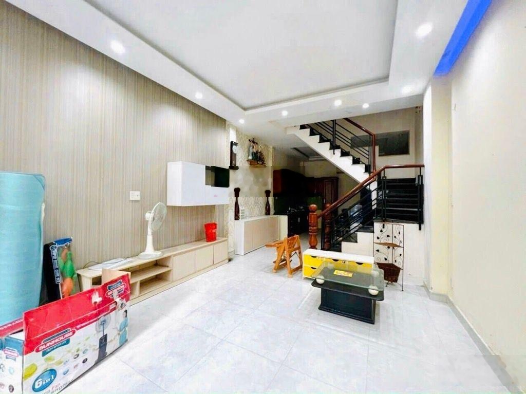 Hẻm 4m chuẩn ô tô đến nhà - vài bước chân ra mặt tiền - 53m2 - nở hậu tài lộc - gần emart 2