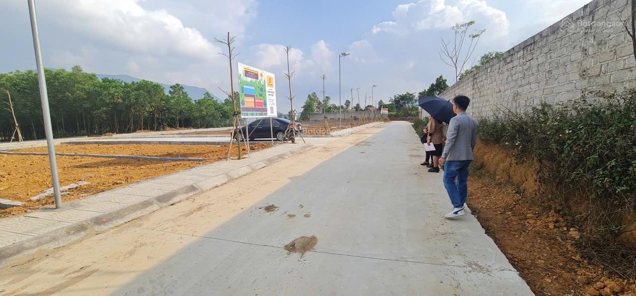 Bán đất - Hợp Tiến - Ngọc Lặc - Triệu Sơn - sổ đỏ thổ cư - 100m2 - từ 260 triệu - kinh doanh