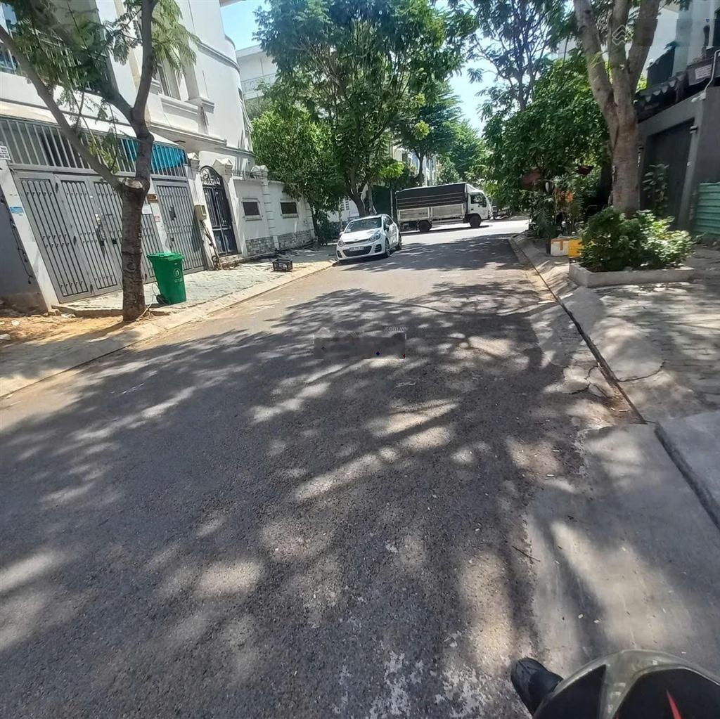 Bán nhà HXH Đặng Thùy Trâm 4x15 2 lầu Gân đại học Văn Lang