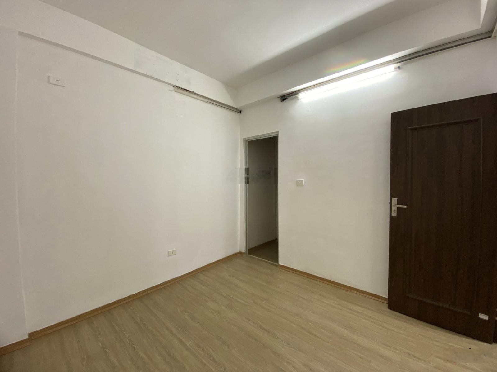 Chung cư A6A Nam Trung Yên - 60m2, 2PN