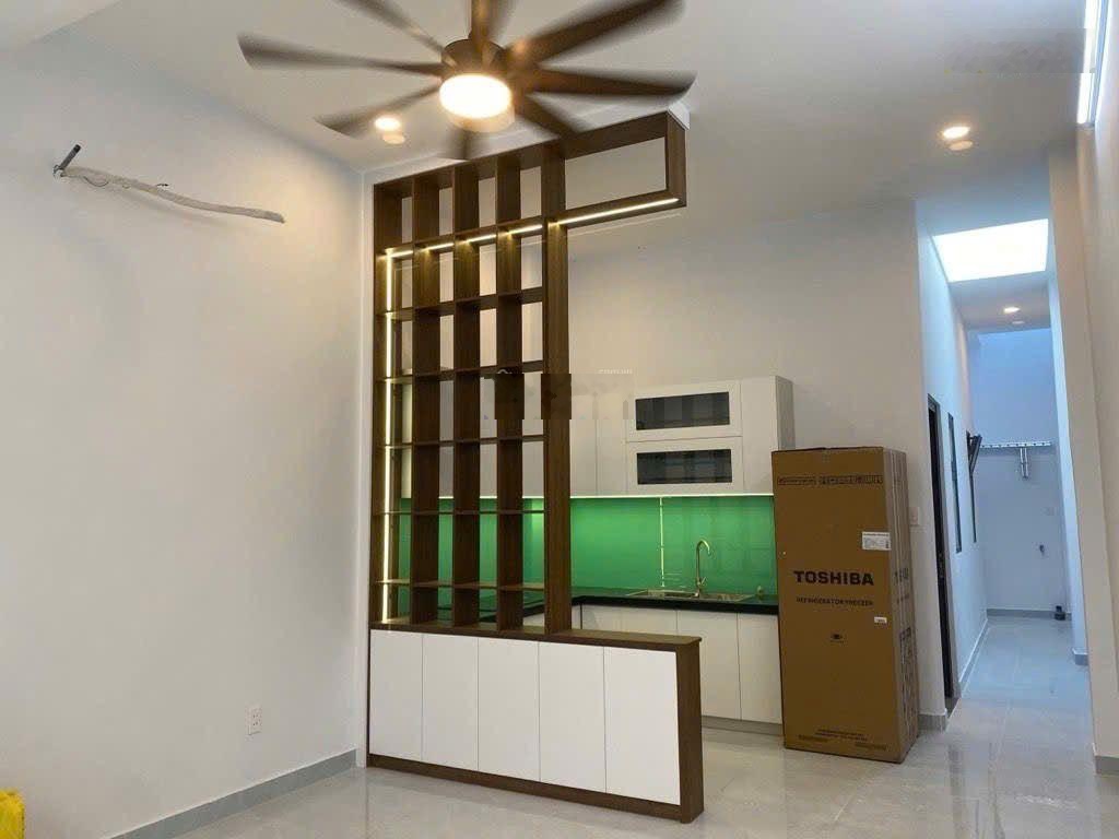 Cần bán ! nhà mới đẹp (62m2)- HXH 4m - Ngay Trần thị Điệu - phường Phước Long B Quận 9 - chỉ 5.6tỷ