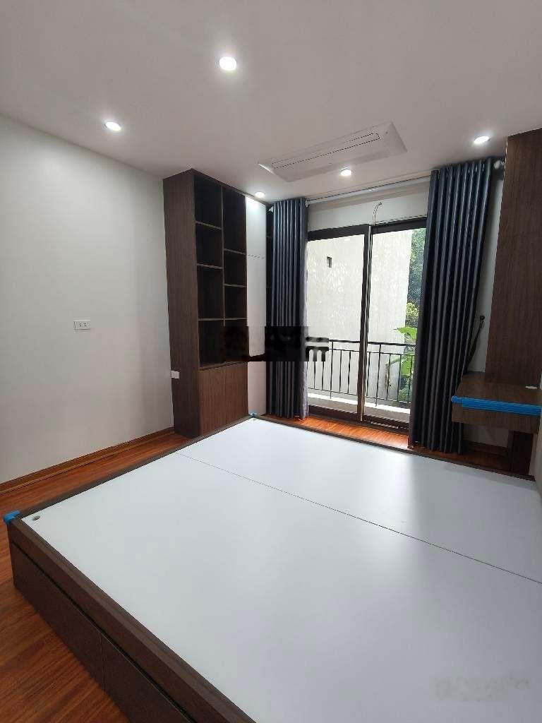 Long biên chỉ 6,8 tỷ | mặt tiền 5m ô tô tránh kinh doanh đỉnh - chủ đang kinh doanh dòng tiền sẵn