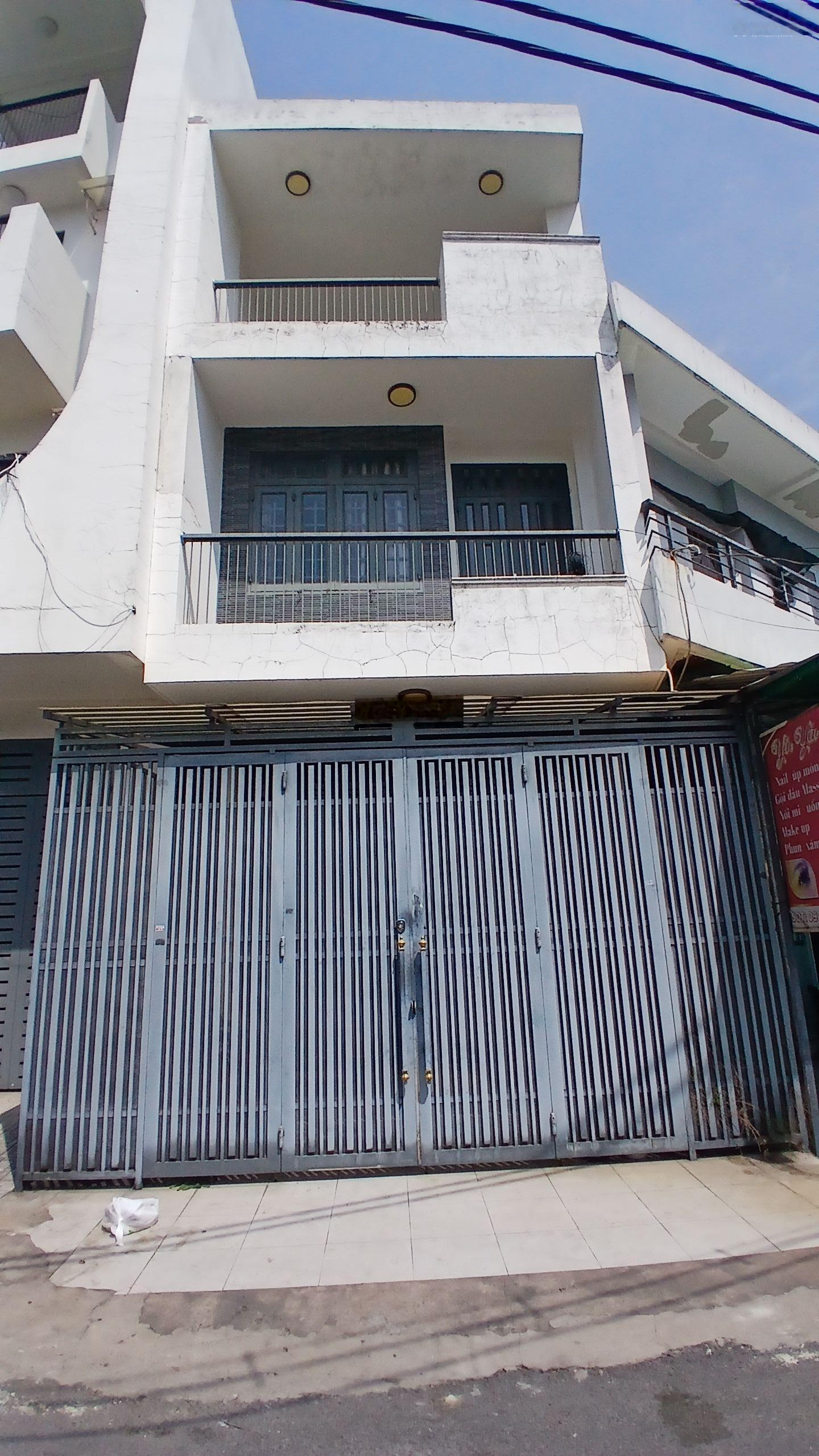 Bán nhà 3 tầng btct - hẻm xe hơi 8m lê đức thọ - 5mx14m - nhà đẹp - vị trí thuận tiện kinh doanh