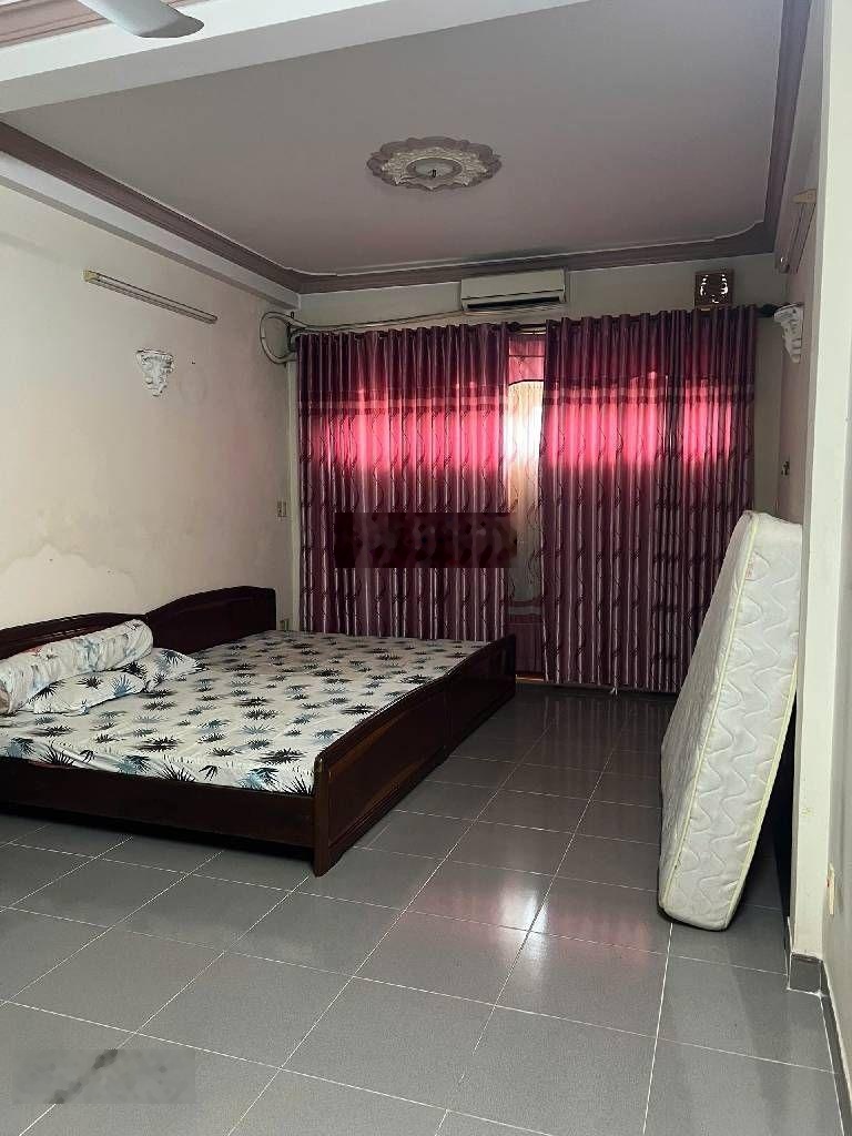 21 tỷ 800 thương lượng, nhà 4 tầng mặt tiền khu dân cư, diện tích : 8 x 20