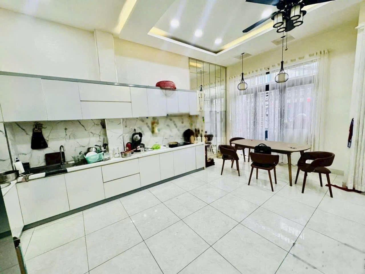 [q8] hẻm xe hơi âu dương lân - shr - ngang gần 6m 4pn 2 sân thượng chỉ 7.xtỷ