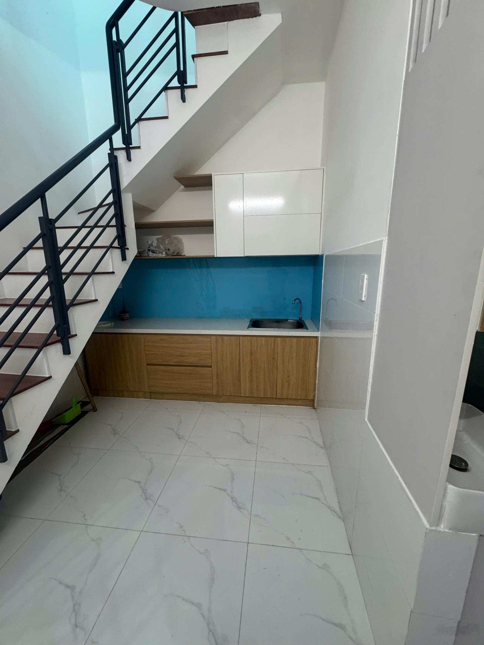 Bán nhà đường 14 - lê văn quới - 5d - 5f - cách hẻm ô tô 10 bước chân - 4 x 12m - 4 tỷ nhỏ - 3pn