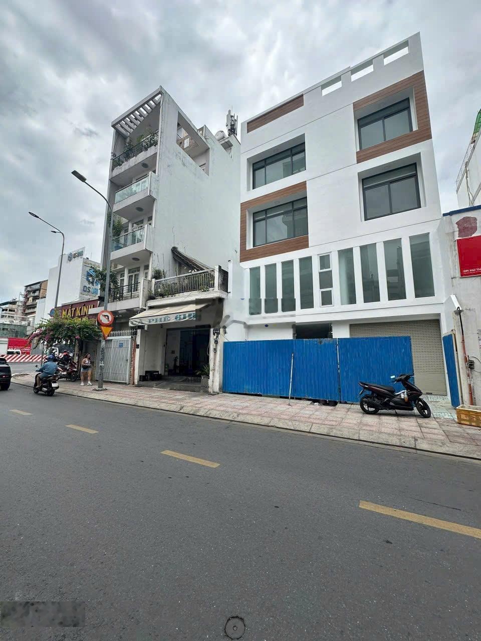 Bán nhà mặt tiền Cô Bắc - DT: 8 x 23m. Công nhận: 178m2 - CTXD: Hầm + 8 tầng - giá bán: 65 tỷ TL