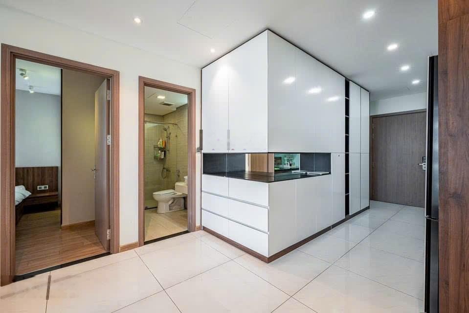 Bán gấp chung cư sky garden 3 69m2 2pn2wc 2ty100 triệu