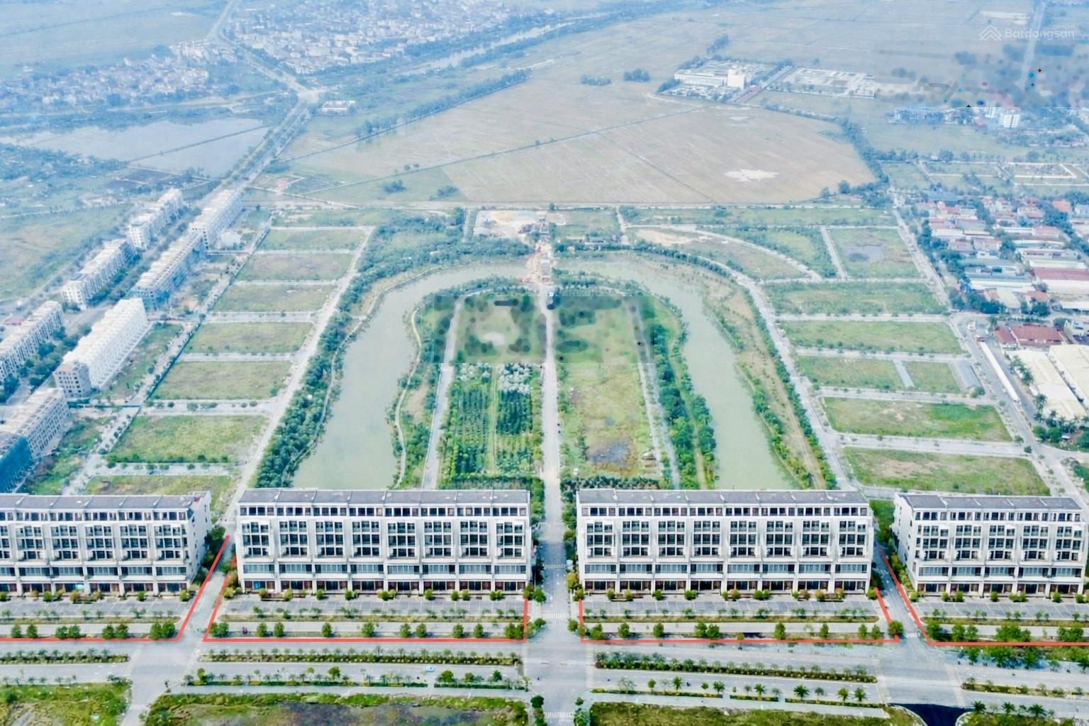 Bán shophouse trung tâm TP Từ Sơn, diện tích lớn, hạ tầng siêu đẹp