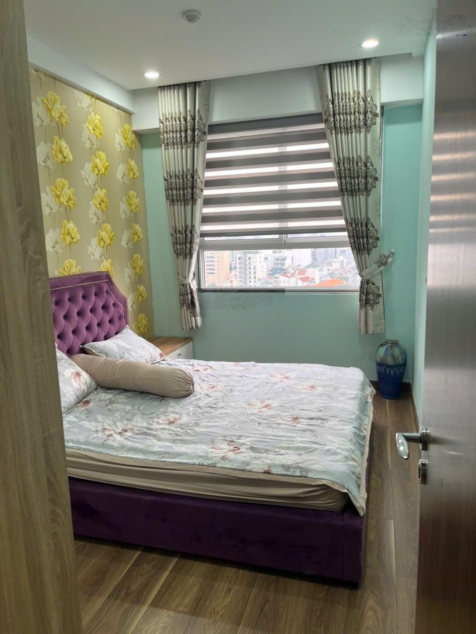 Cần bán căn 1PN+ 57m2 nội thất y hình, có ban công thoáng-The Botanica