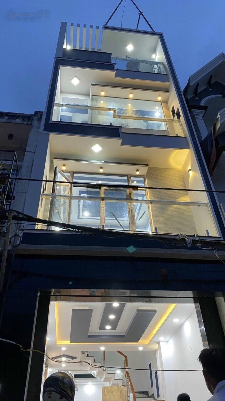 Căn duy nhất mặt tiền bàu cát 1 dt 4mx14m trệt 3 lầu 13.9 tỷ còn tl