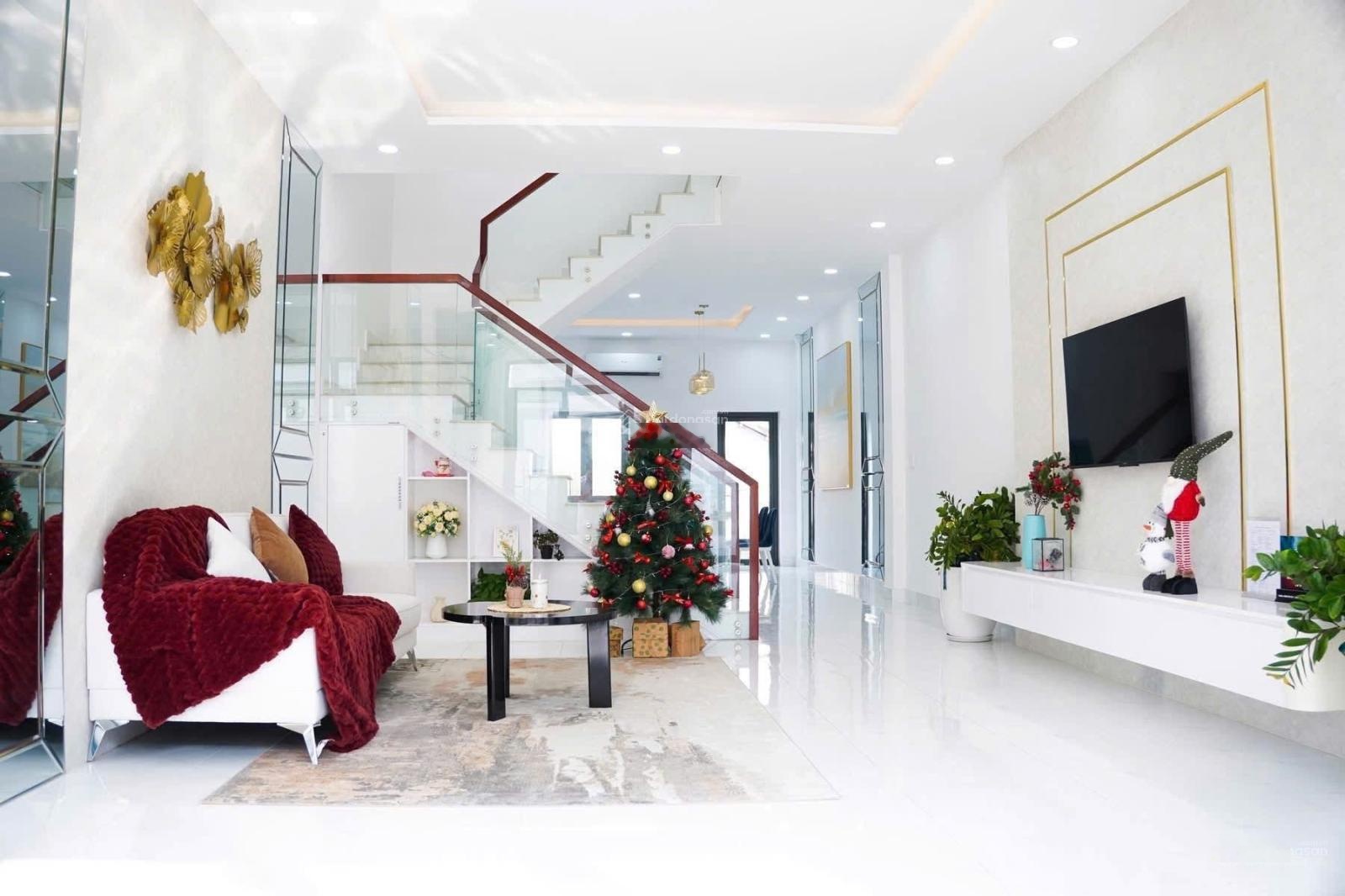 Bán nhà trung tâm tp - giá từ 799 triệu ban đầu có ngay nhà phố compound