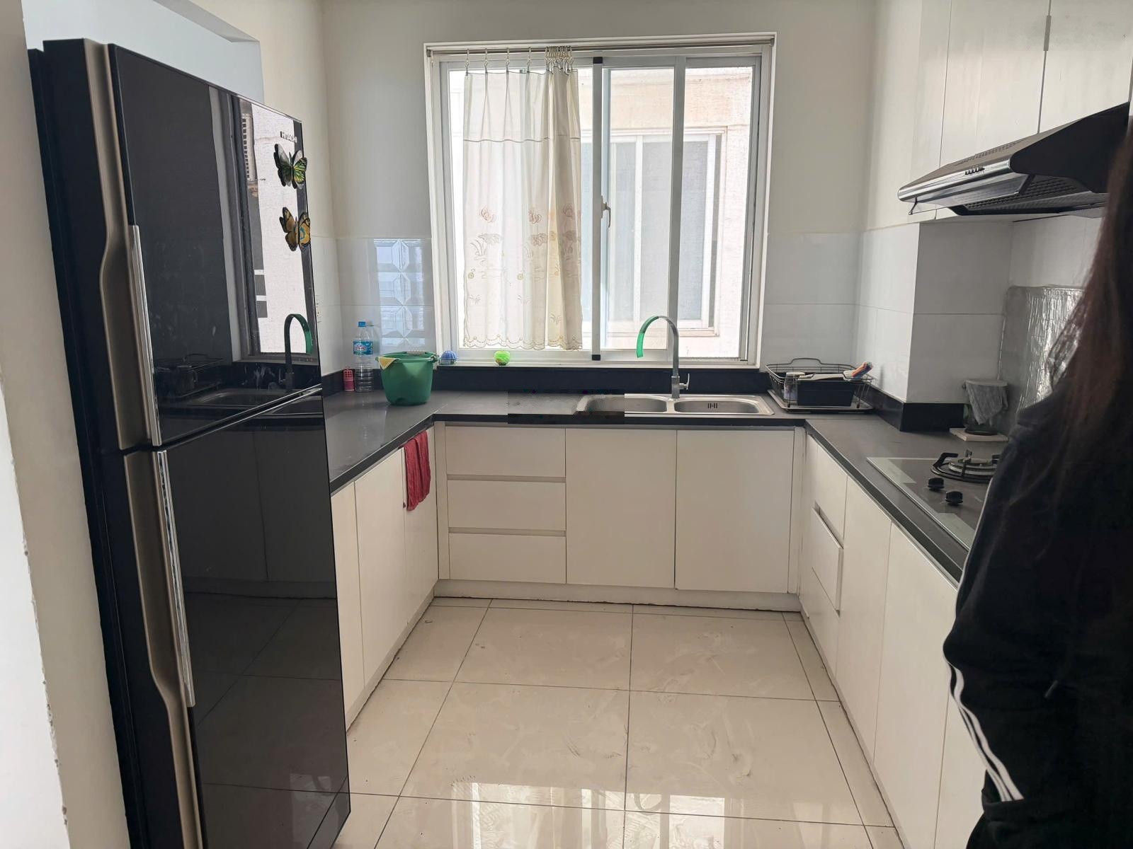 Hot! Bán gấp căn hộ Terra Rosa 3PN, 2WC, 127m2, full nội thất, đã có sổ. Giá 4,1 tỷ