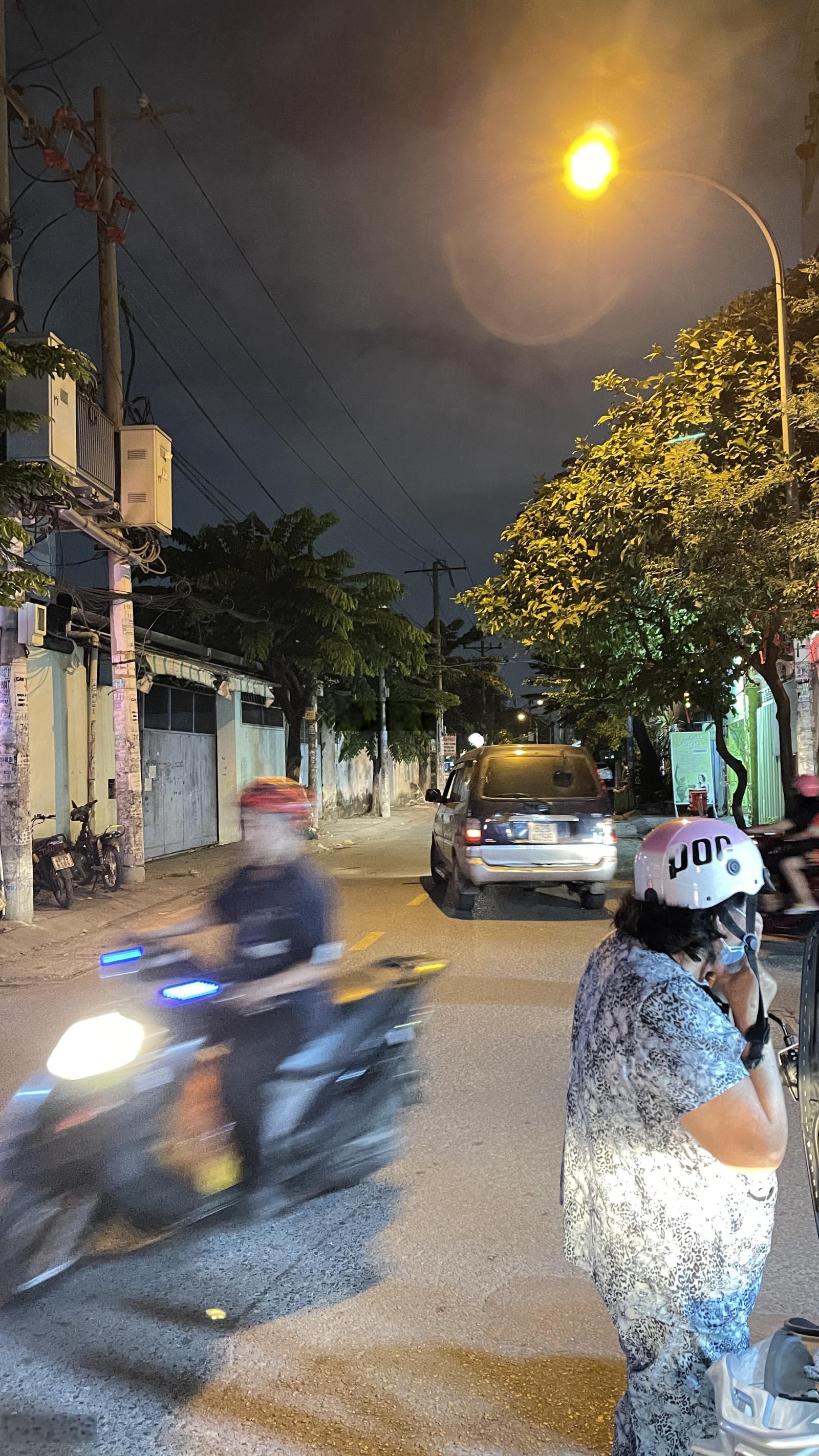 Mặt tiền Liên khu 2-5, Bình Trị Đông Bình Tân đường 12m cắt ngang từ Hương Lộ 2 ra Tân Hoà Đông