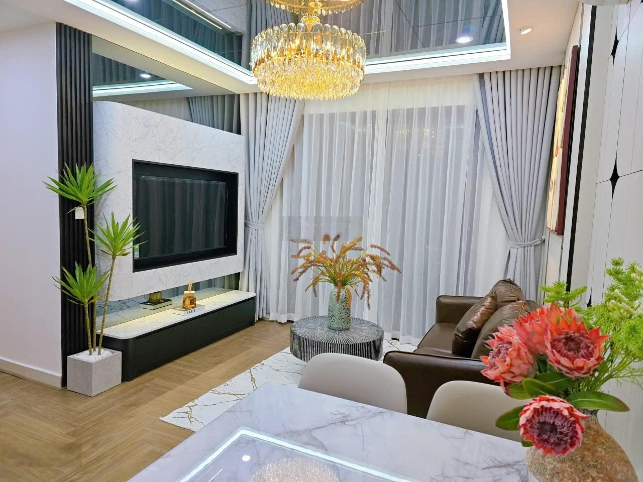 Bán nhanh 3PN 2VS 75m2 full nội thất Vinhomes Smart 6.6 tỷ nhà đẹp ở ngay