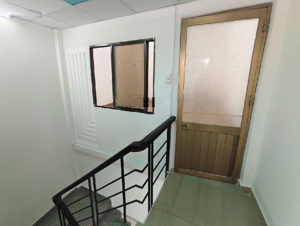 Bán NR 2PN, 2WC tại Âu Dương Lân, Q8, TP.HCM, 6,97 tỷ, 71,5m2