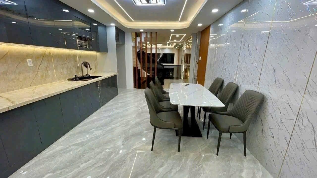 Bán gấp siêu phẩm kế Aeon BHH, Bình Tân, giá: 7,9 tỷ (TL) diện tích: 4x16m gần đường 26/3, 4PN