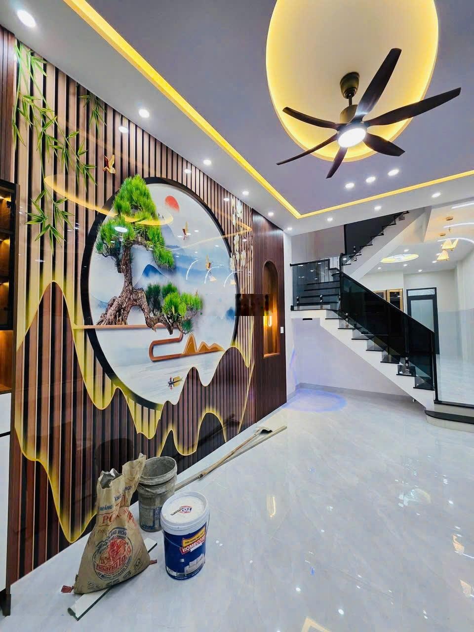 6.95 tỷ nhà MT Huỳnh Thúc Kháng mới 100% - 1 bước chân đến Hồ Sinh Thái