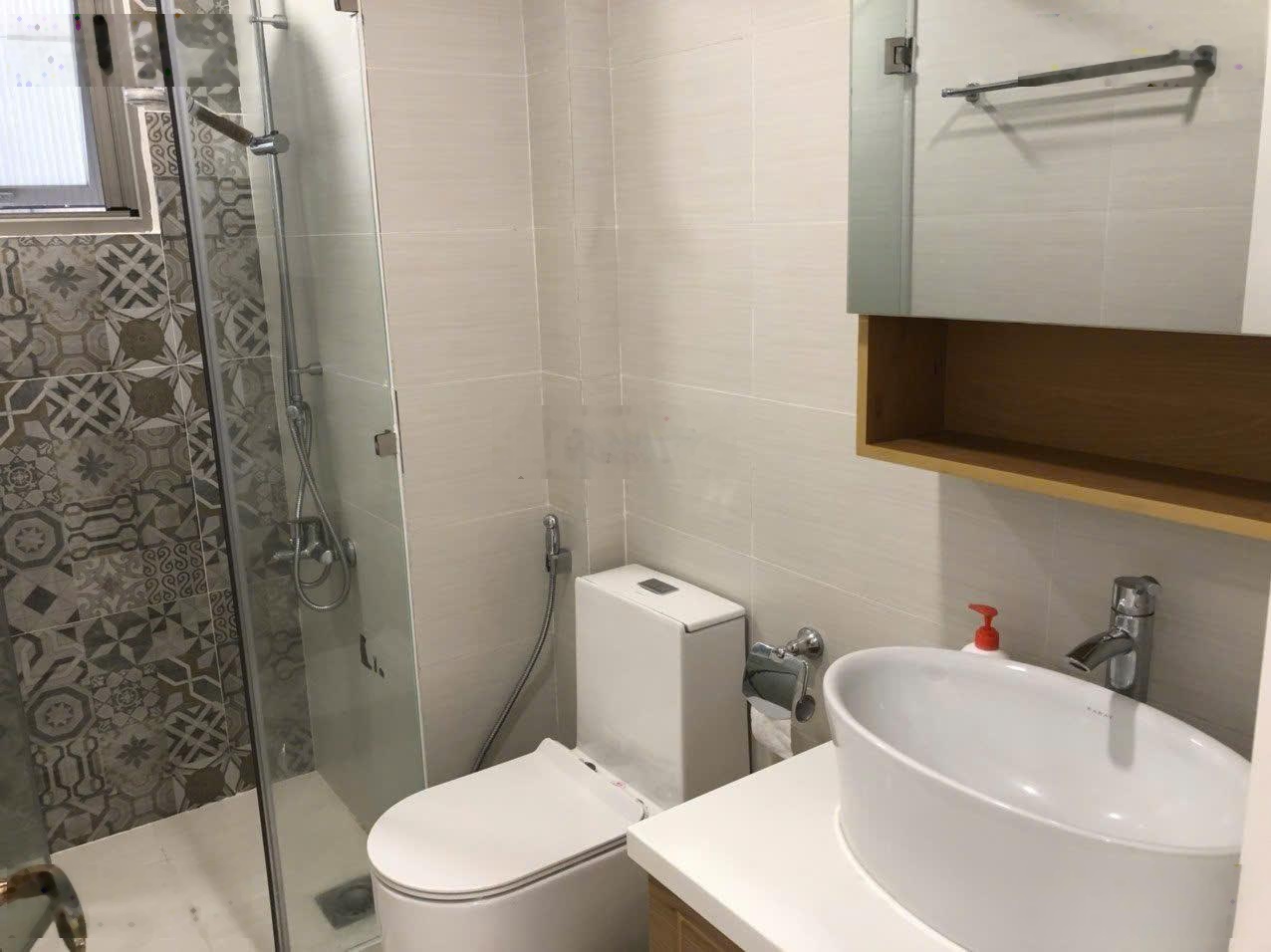 Full nội thất, 97m2-3pn-2wc, ô xe, giá : 9.5 tỷ tl, view villa tại nguyễn lương bằng. 0966733922