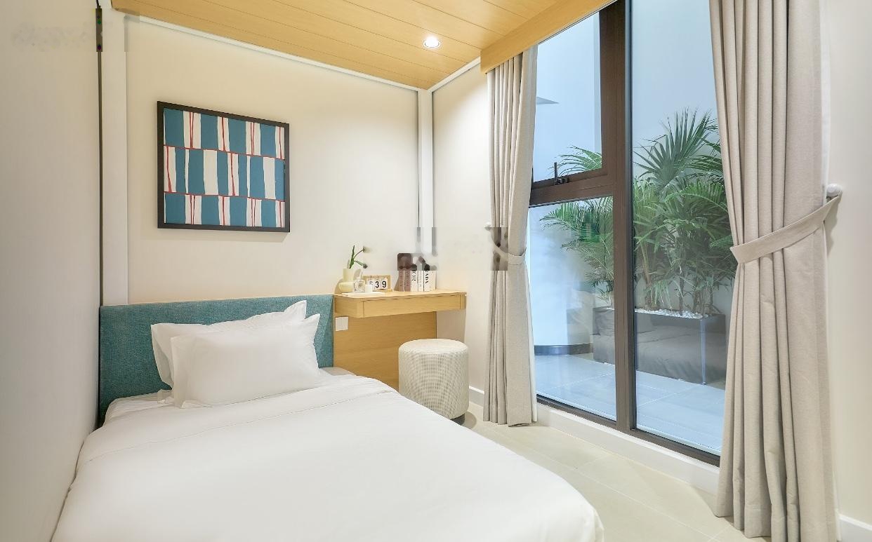 Căn góc hoa hậu 2pn toà p19 tầng 5 giá tốt view đại lộ hoa