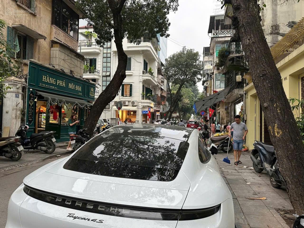 Bán nhà phố Trần Quốc Toản ô tô đỗ cửa 45m2 17 tỷ