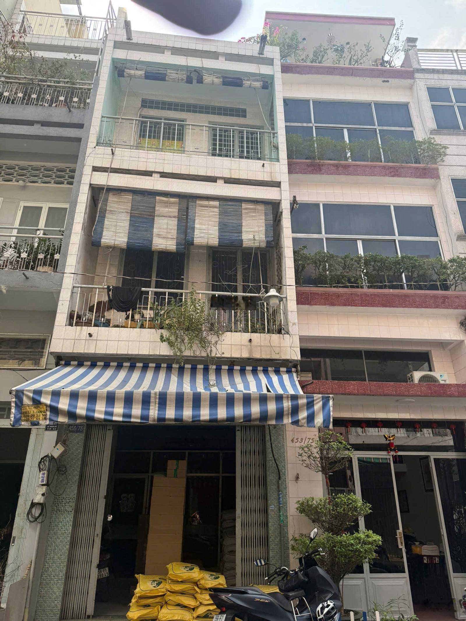 Bán nhà đường Lê Văn Sỹ, hẻm xe tải ngang 10m