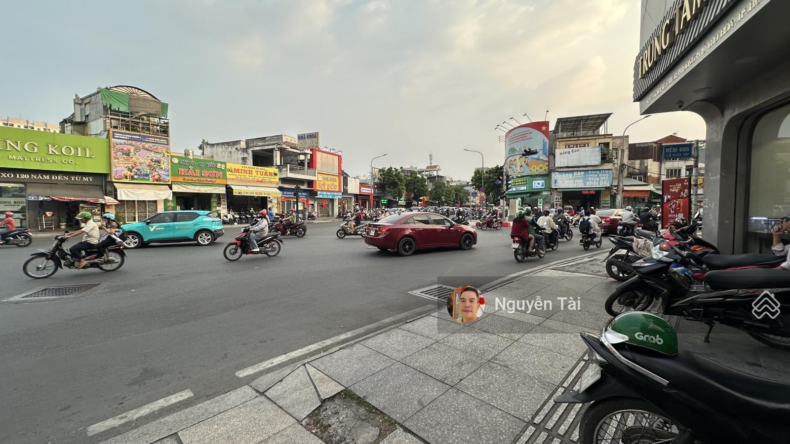 Hàng nóng, Bán gấp Nhà riêng Lũy Bán Bích, Tân Phú, 56m2, 3 tầng mới đẹp, cách MT 10m, nhỉnh 5 tỷ.