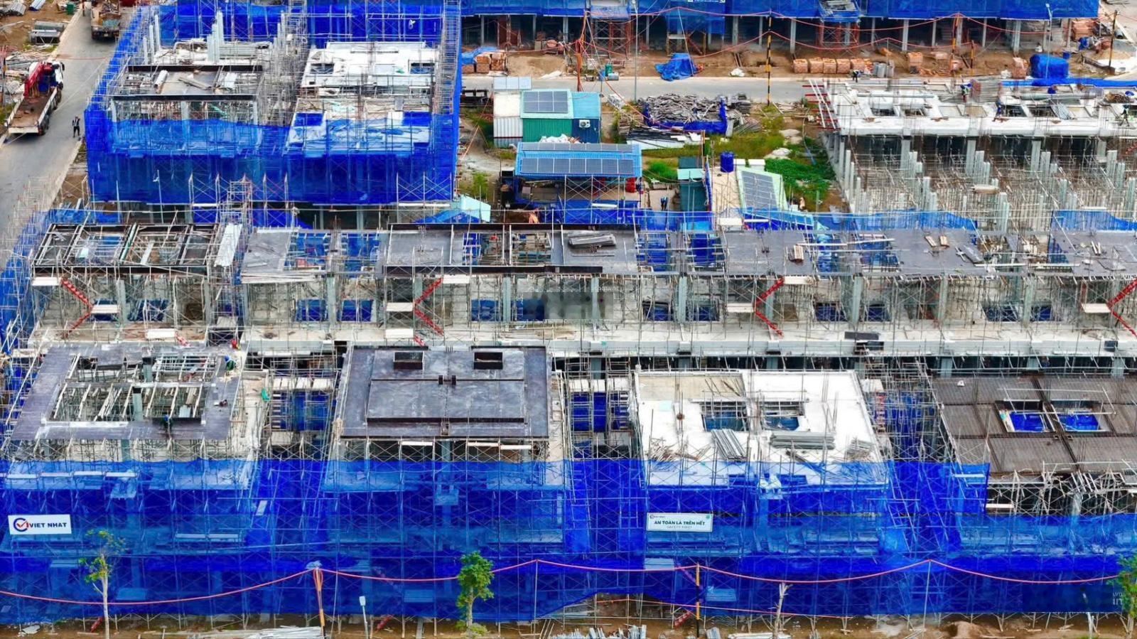 Sở hữ ngay nhà phố vườn - Vị trí trung tâm - Sổ hồng riêng trao tay - Vay 0% lãu suất, CK đến 10%