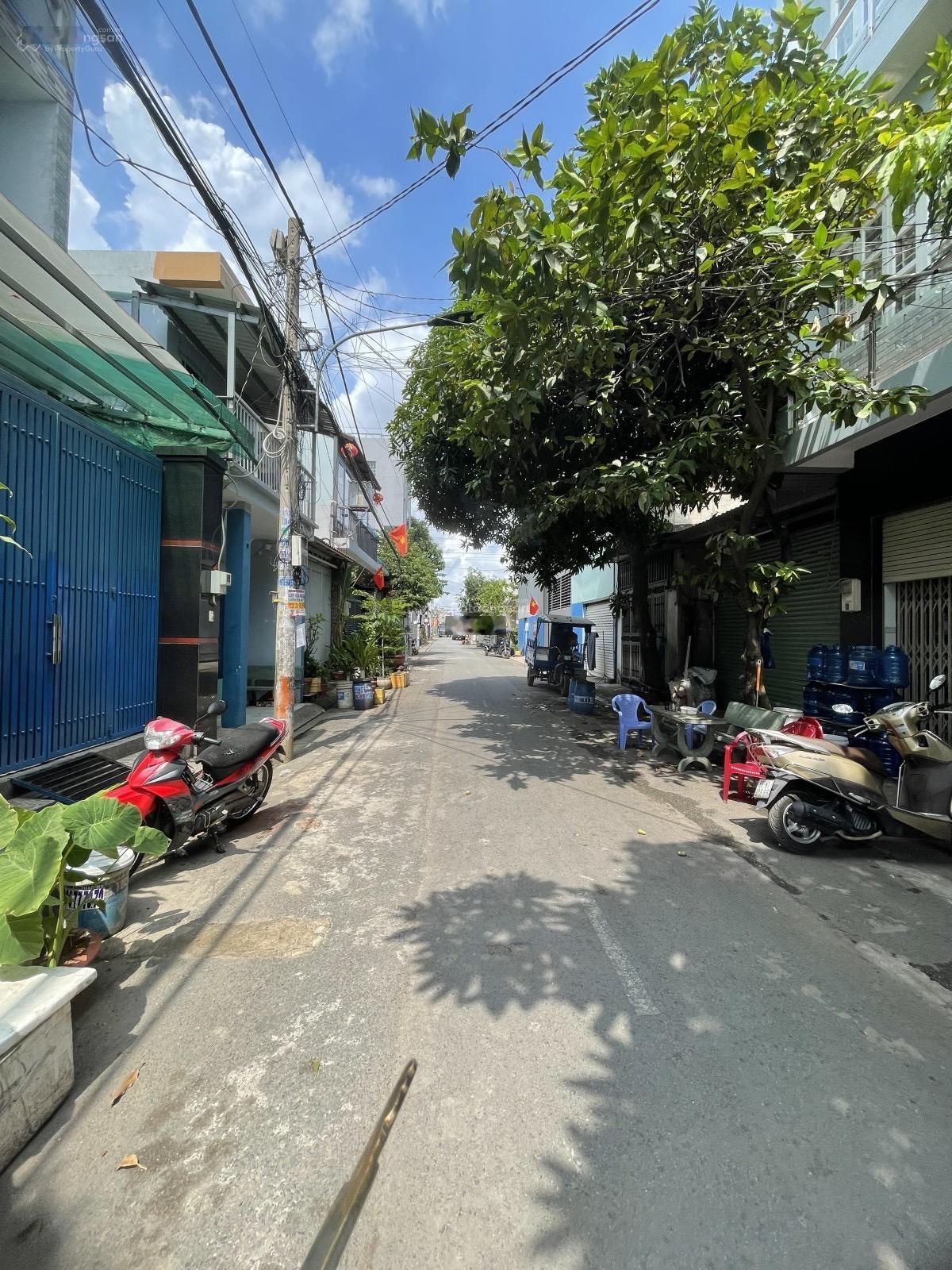 Lê văn thọ gò vấp - hẻm 6m thông - 4.3 x 18 - 3 tầng 4pn , sân thượng - 6.9 tỷ còn tl