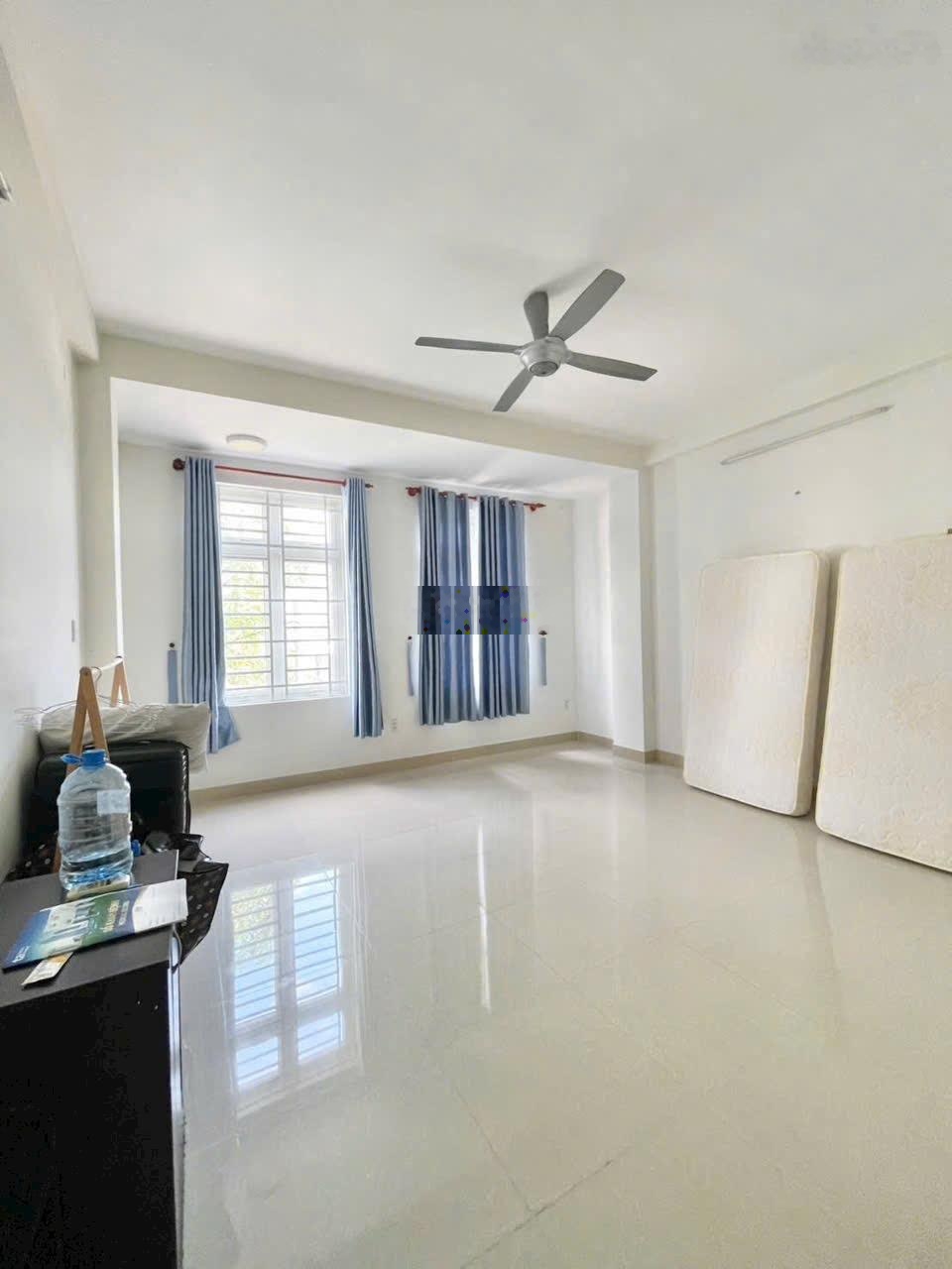 Bán nhà ngay gigamall phạm văn đồng hiệp bình chánh thủ đức