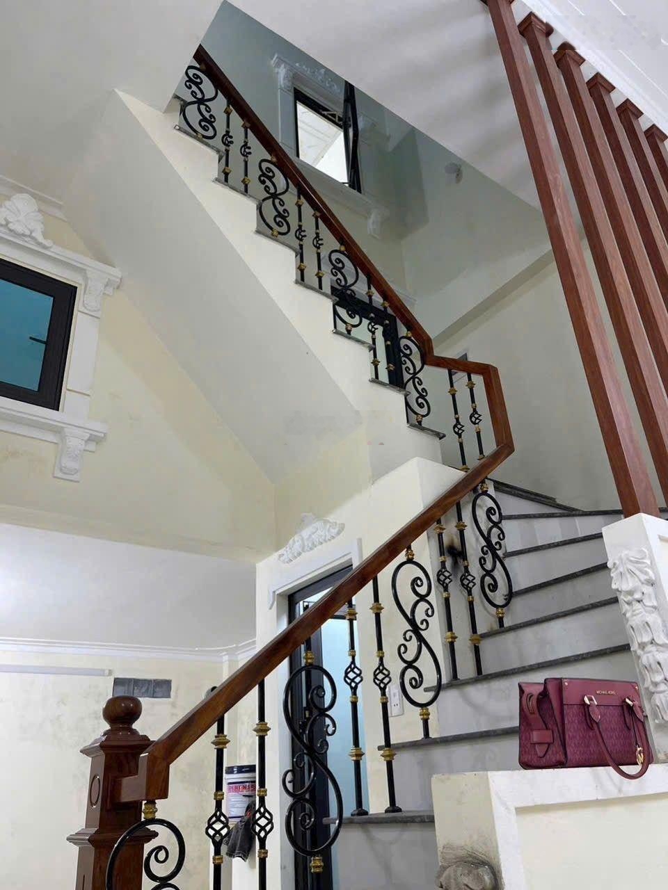 Trung Tâm Đồng Kỵ Nhà MỚI Ở LUÔN