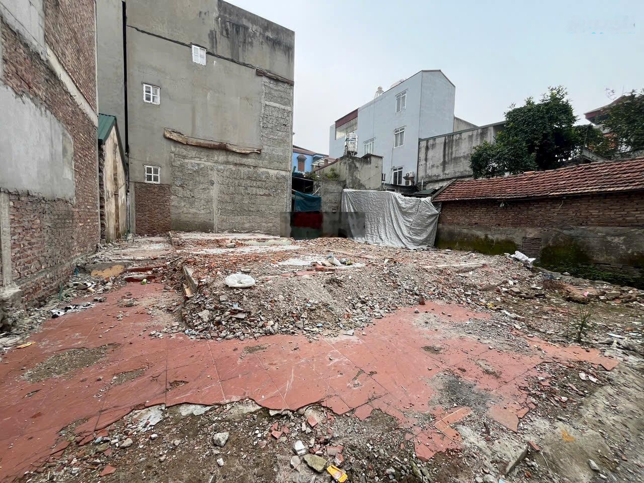 Chính chủ bán gấp đất Hà Trì, 86 m2, mặt tiền 6m, ô tô vào đất, ngõ thông bàn cờ, 15.9 tỷ