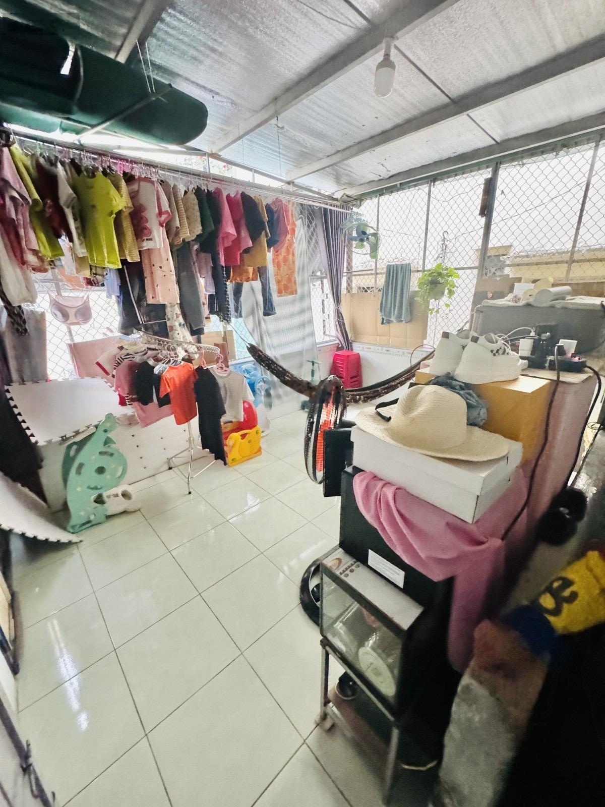 Nhà Quận 3 - Khu Bàn Cờ - DT: 3.6 x 12 - CN: 41 m2 - sát mặt tiền đường - hẻm thẳng - chỉ hơn 6 tỷ