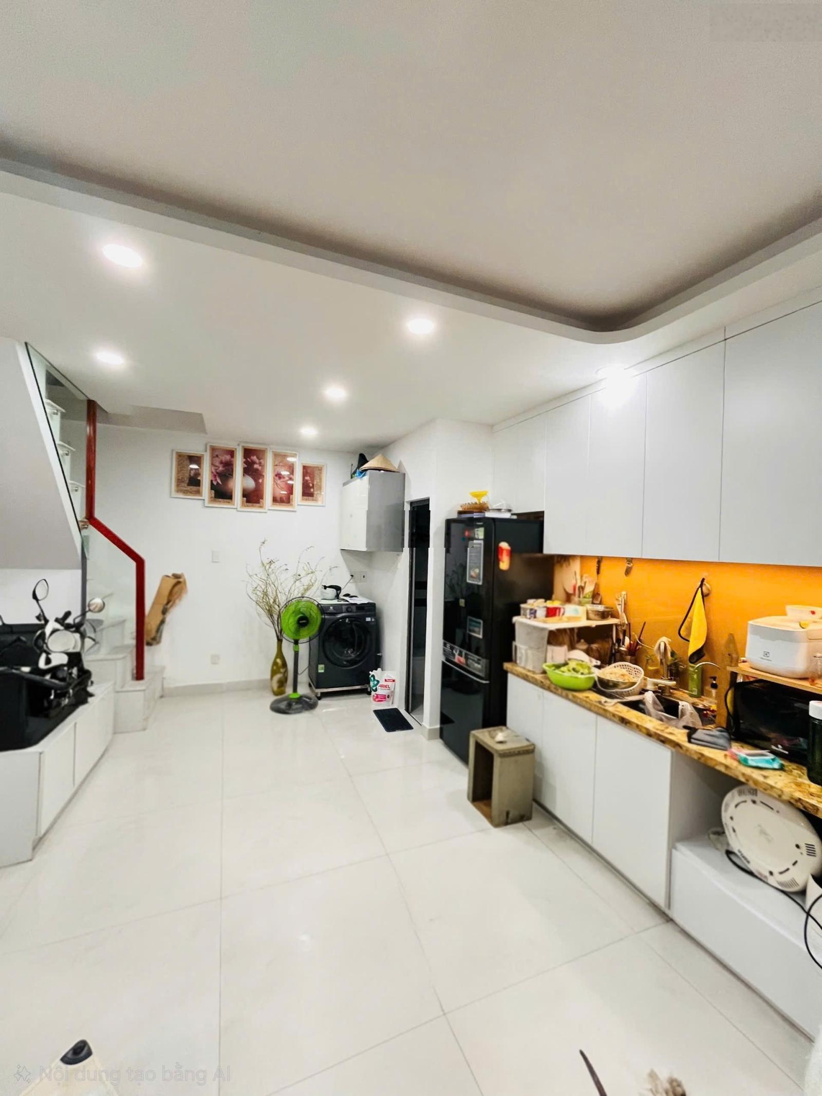 Bán nhà đẹp 4 tầng ở ngay, căn góc thoáng mát, tặng full nội thất xịn, hoàn công đủ, nhỉnh 5 tỷ .