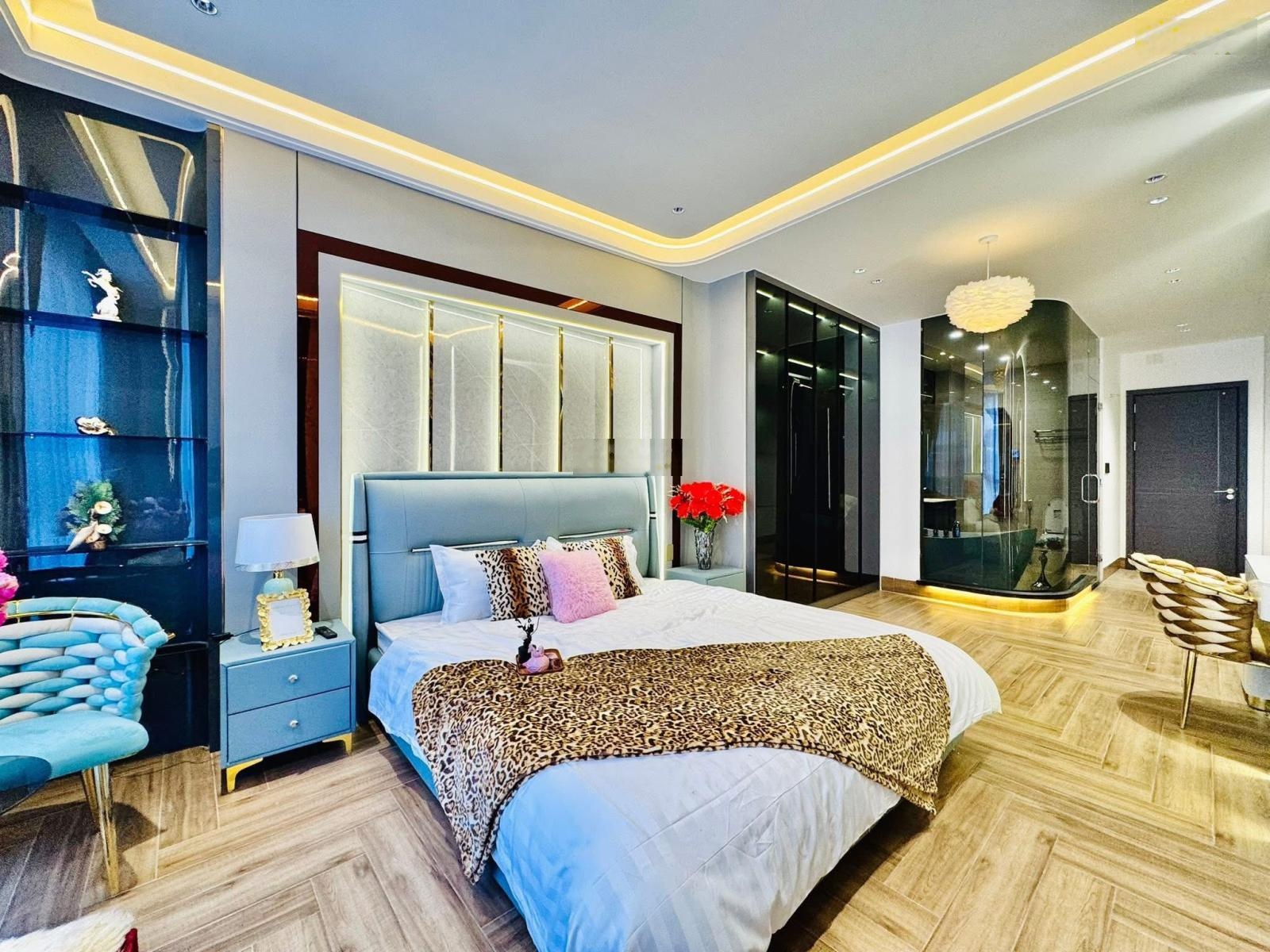 Giá giảm ngay khi mua 300 triệu | hẻm 7m Hồ Ngọc Cẩn, P. Phú Thạnh, Tân Phú, sổ riêng