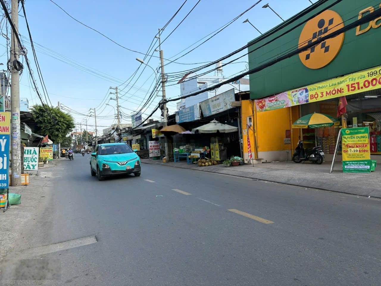 Chủ gửi bán gấp nhà MTKD đường Số 18B, DT: 5m x 30m, NH 6m, cấp 4, giá: 11 tỷ