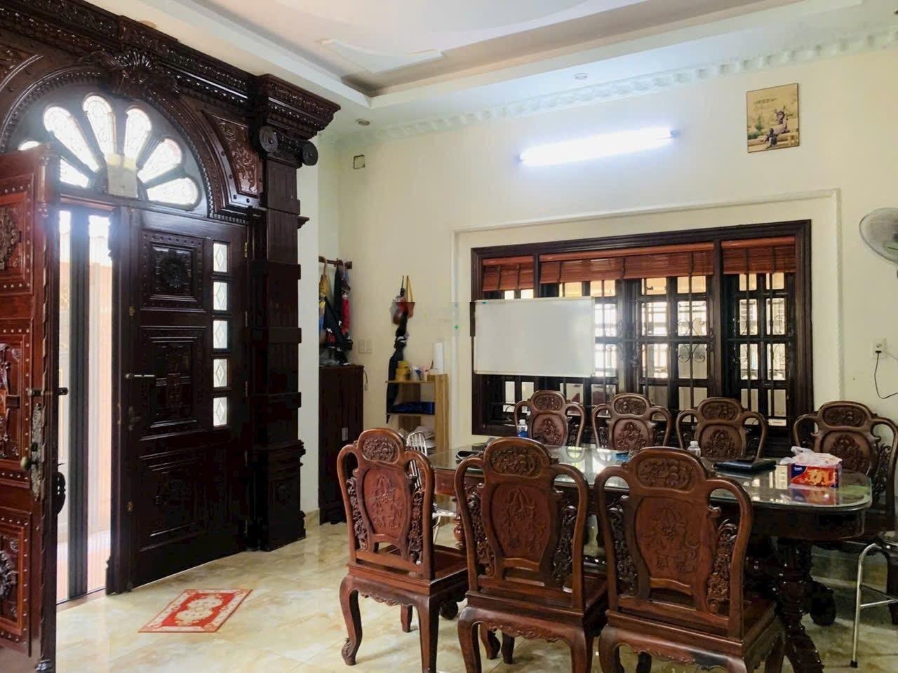 [quận 7] biệt thự ven sông sadeco tân phong - 240m2 - giá 52.xtỷ kdc cao cấp